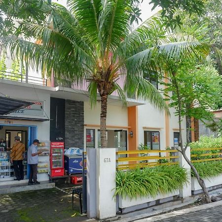 Hotel Reddoorz Syariah Near Exit Tol Krapyak Semarang Exteriér fotografie
